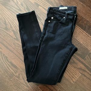 AG Contour 360 jean